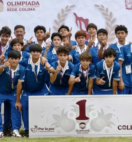 Equipo de futbol campéon