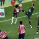 La falta que no se marcó ante Chivas por los árbitros