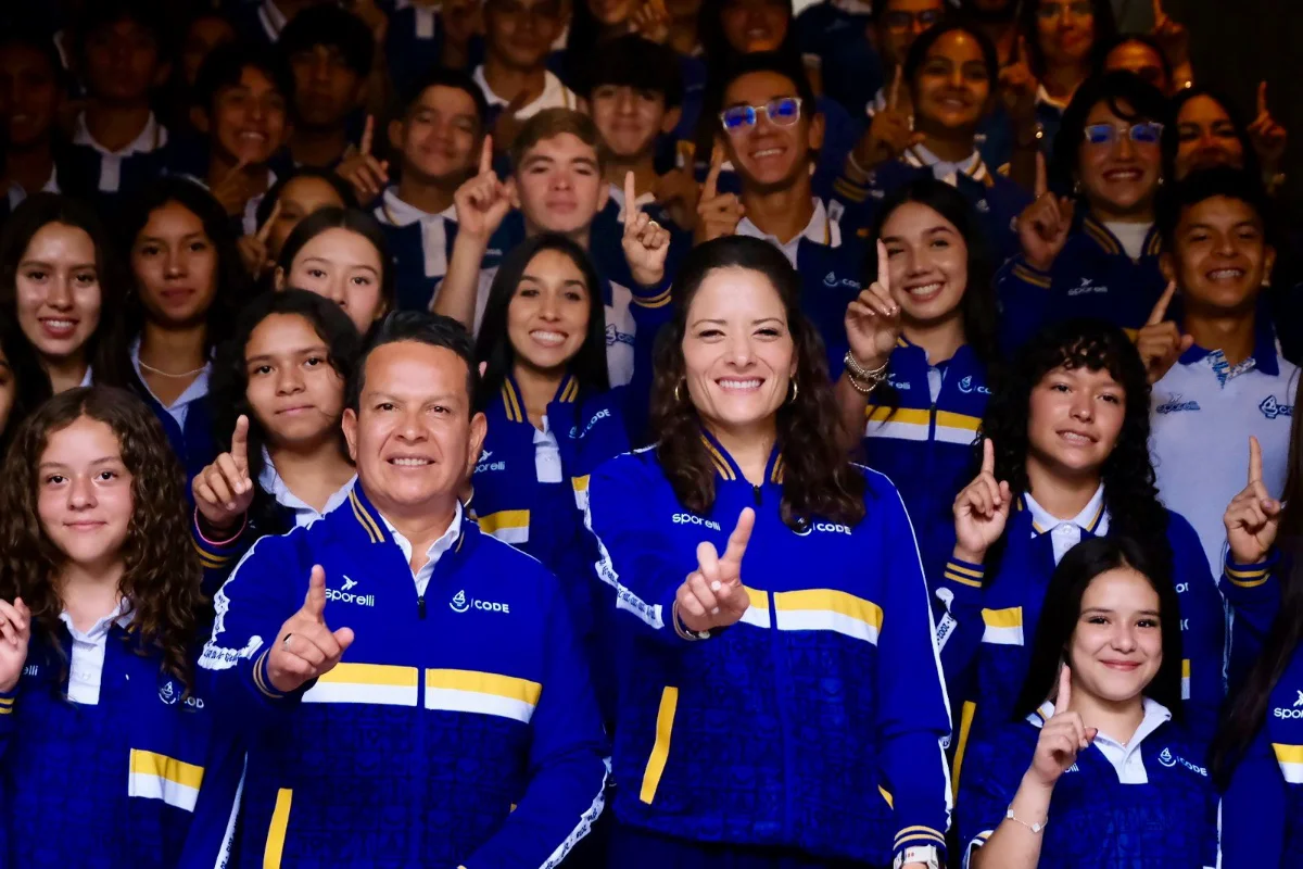 Autoridades reconocen a atletas de Jalisco que participaron en la Olimpiada Nacional
