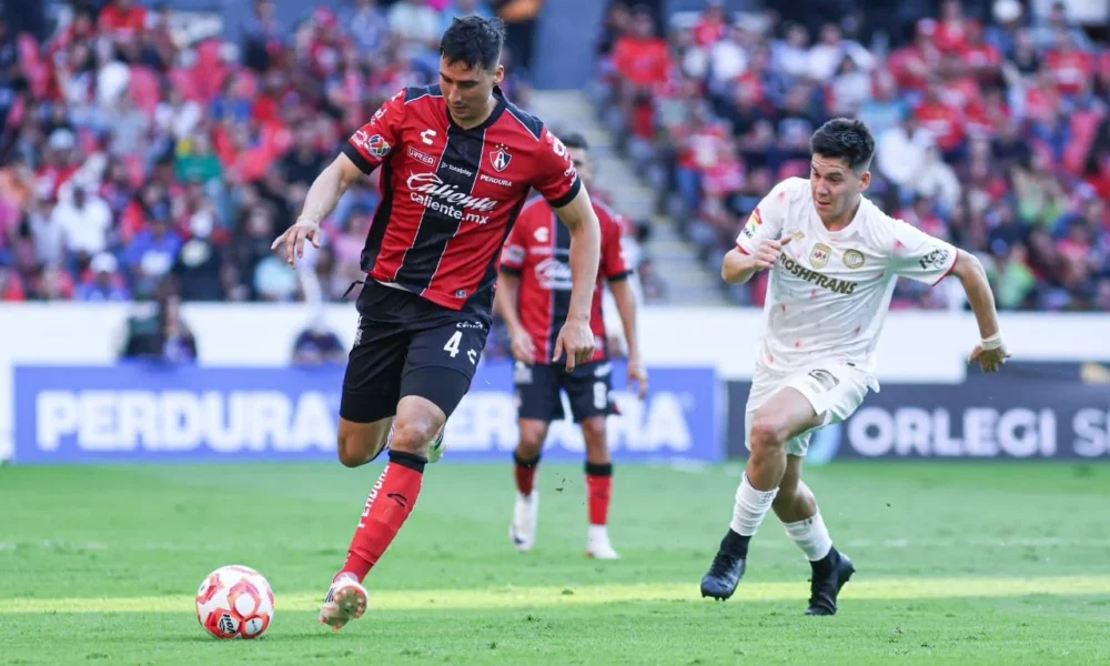 Los Rojinegros visitan el Nemesio Diez a las 19:00 horas
