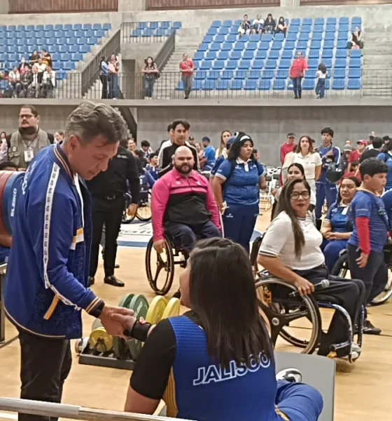 Entregan 5.8 mdp en equipo para deporte adaptado