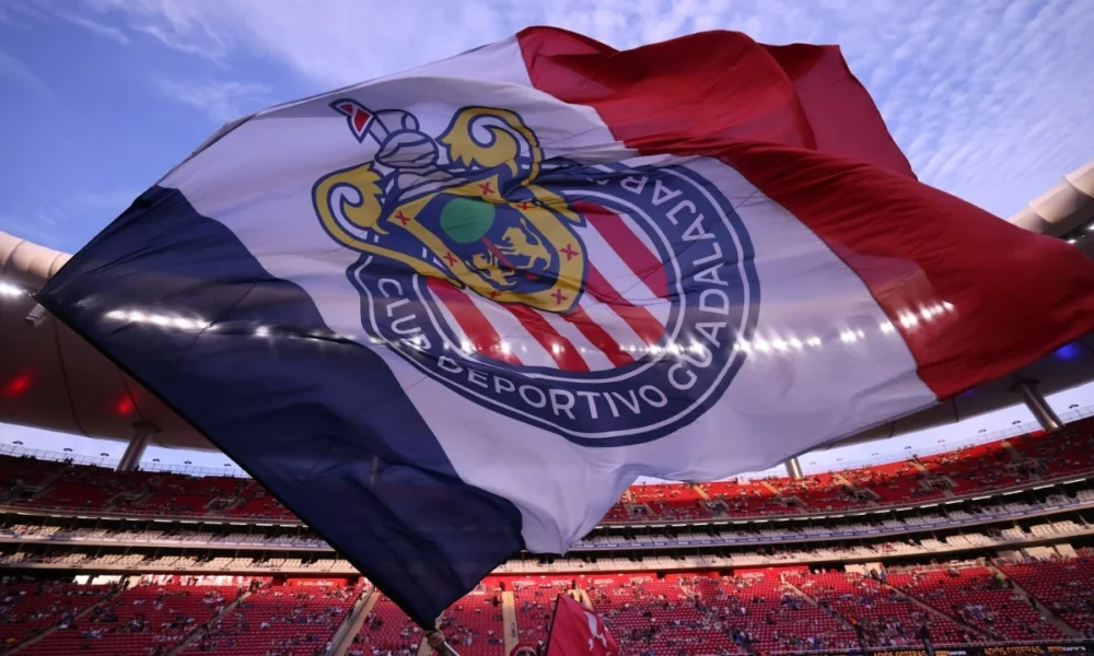 Chivas va por el cierre histórico