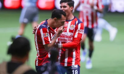 Chivas aplasta al Puebla 5-0