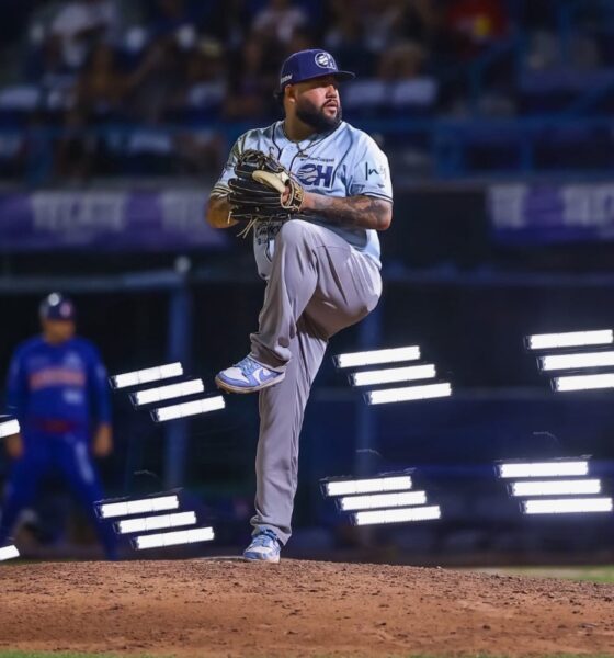 Apalean los Charros a los Acereros en el arranque de la serie en Monclova
