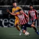 ¡Gran remontada del Rebaño! Chivas elimina a Tigres y se Instala en Semifinales