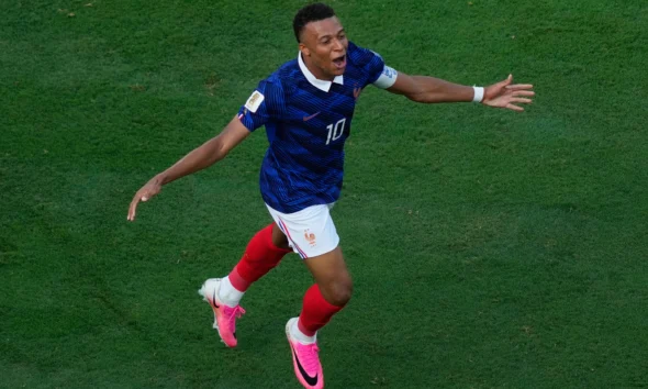 Mbappé anota dos goles y empata con Messi como máximo goleador del Mundial con 6 tantos