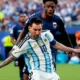Argentina sufre, pero elimina a Cabo Verde en un partidazo