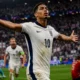 Inglaterra se instala en Semifinales