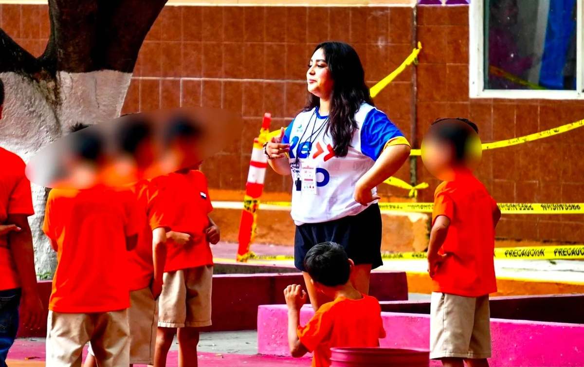 Niñas, niños y jóvenes participan en los Cursos de Verano 2026 de Hogar Cabañas con apoyo del CODE Jalisco.