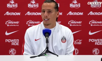 Rubén “Oso” González durante conferencia de prensa de Chivas previo al partido ante Querétaro.