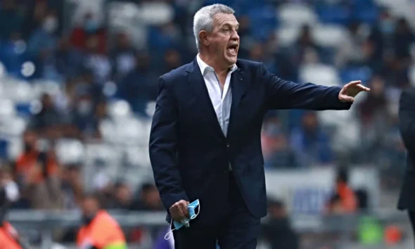 Javier Aguirre, técnico mexicano que tiene un acuerdo para dirigir al Valencia CF.