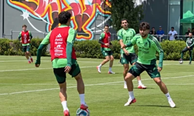 Rafael Márquez dirige entrenamiento de la Selección Mexicana en el Centro de Alto Rendimiento.