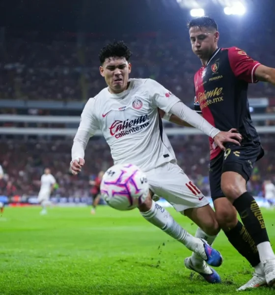 Atlas y Chivas empataron 1-1 en una intensa edición del Clásico Tapatío disputada en el Estadio Jalisco.